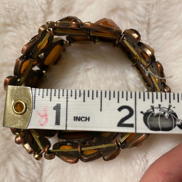 Sparkly Stone Earrings & Bracelet - Picture 8 of 8